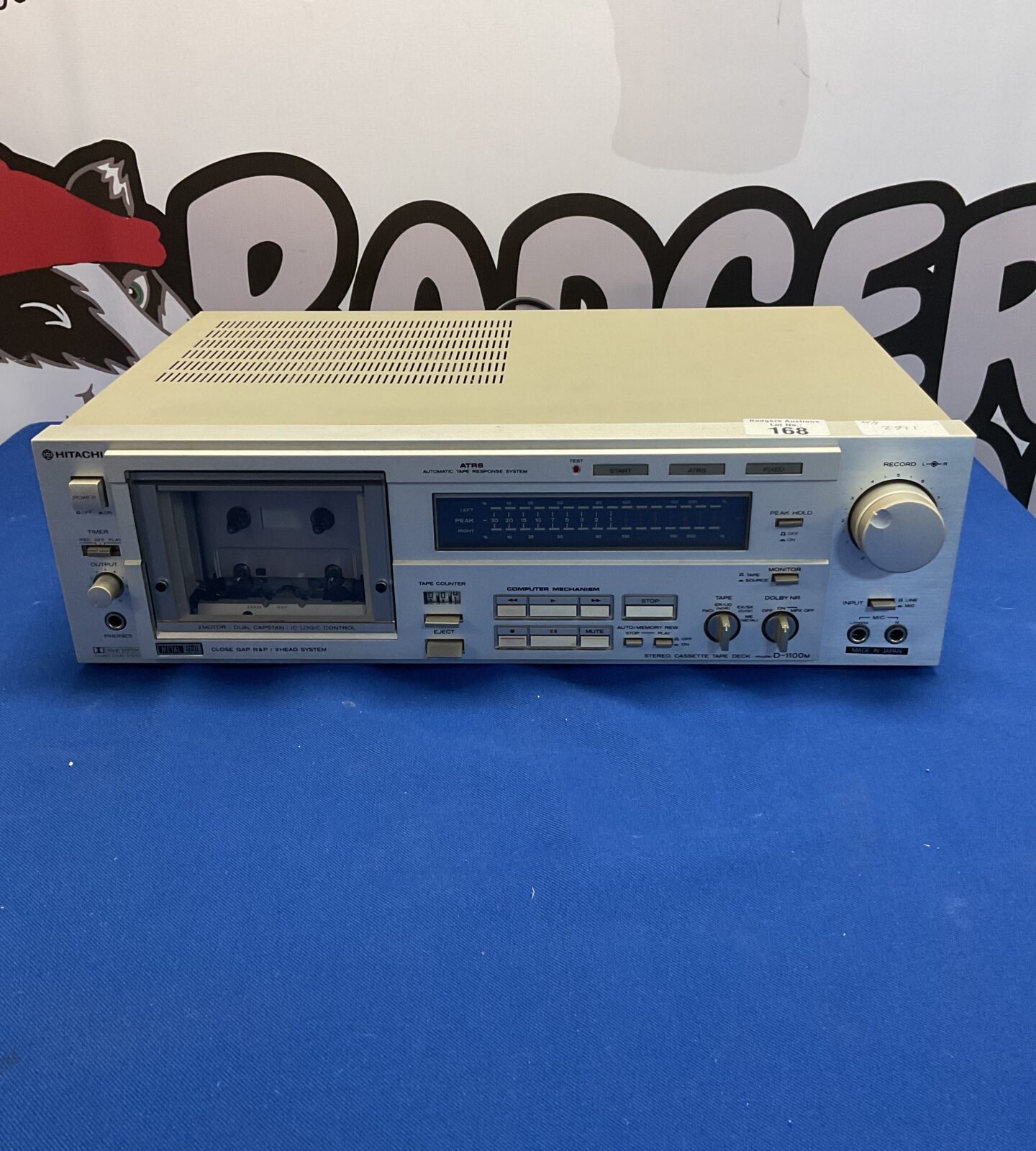 Hitachi stereo cassette tape deck D-1100M