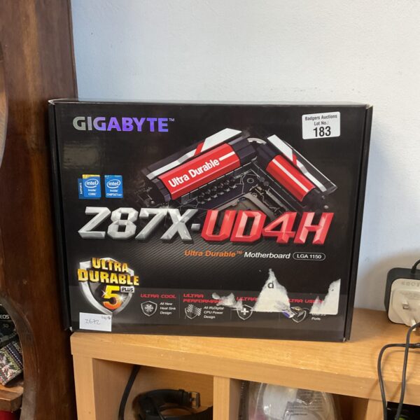 Gigabyte Z87X-UD4H ultra durable 5 plus motherboard