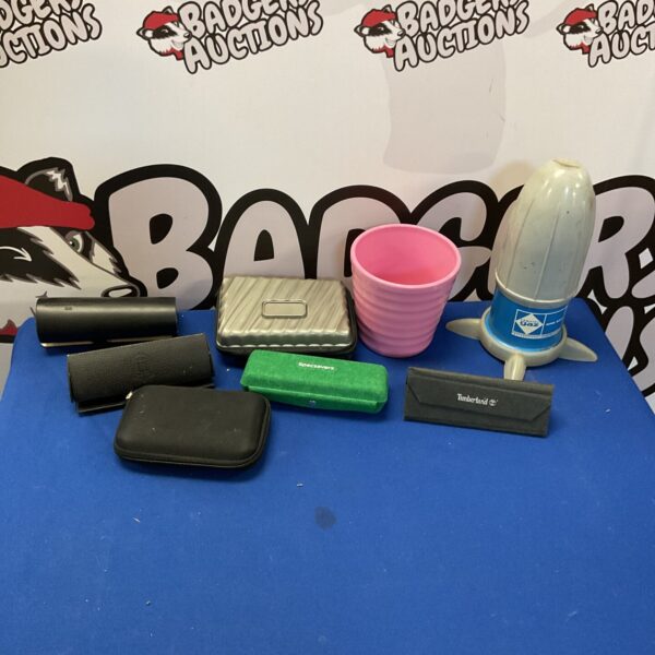 Mixed lot of glasses cases and Camping Gaz stove for outdoor use.