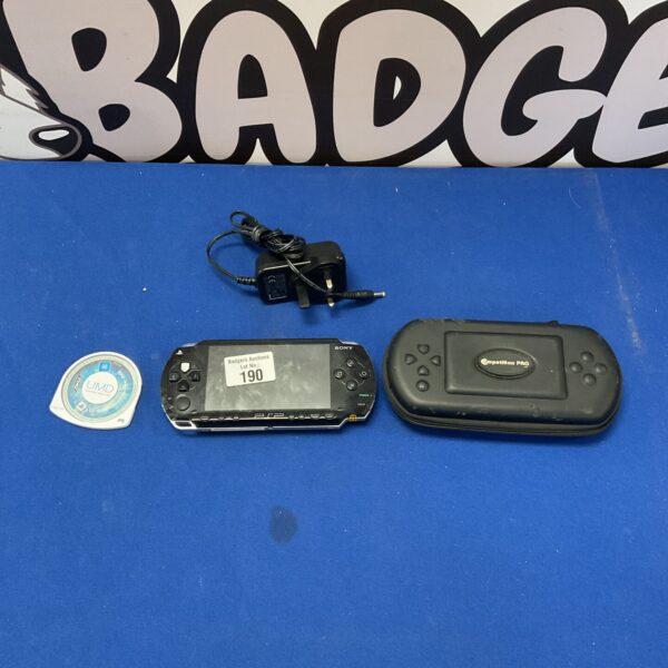 Sony PSP system untested with case and charger