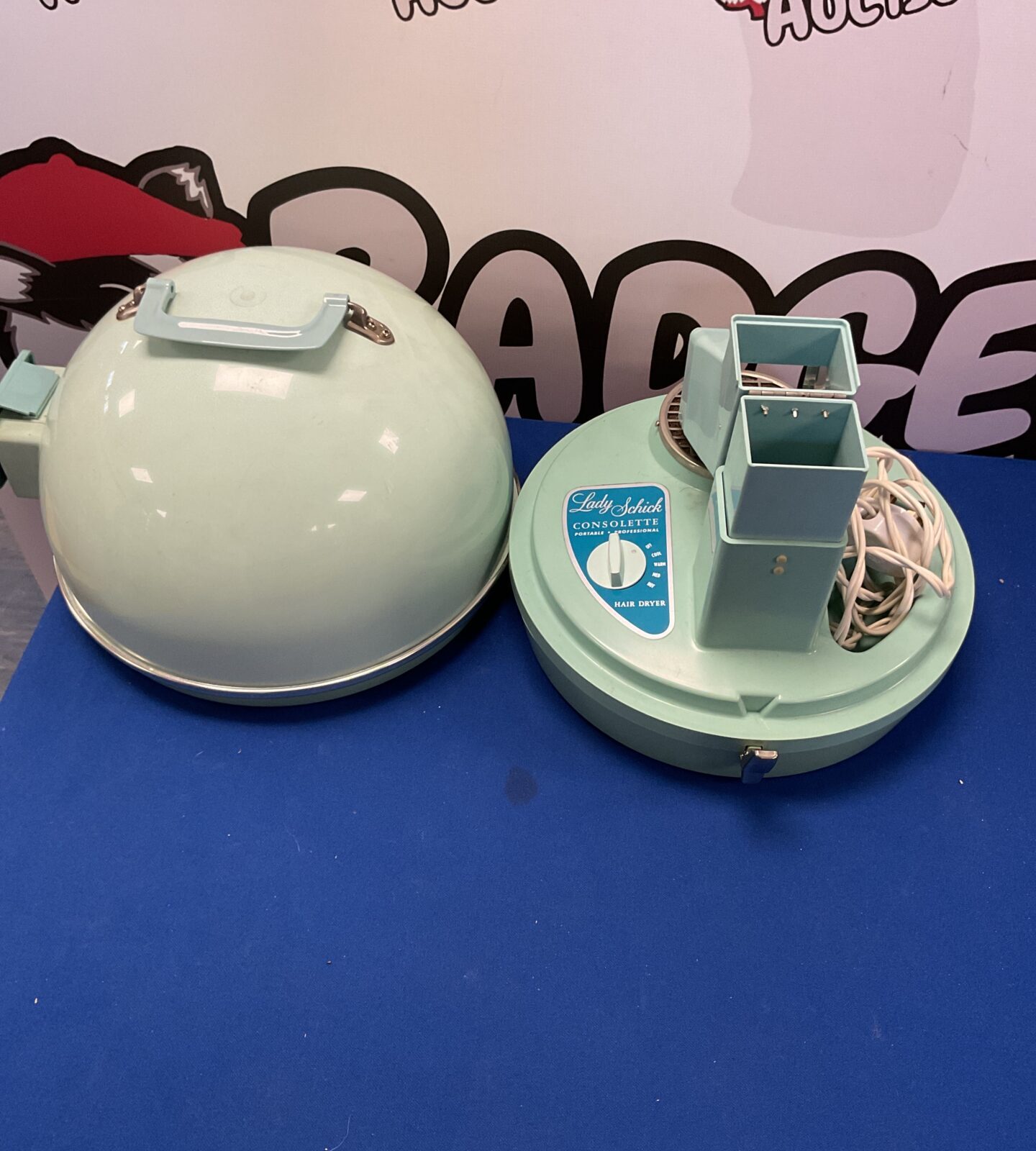 Lady Schick Consolette portable hair dryer