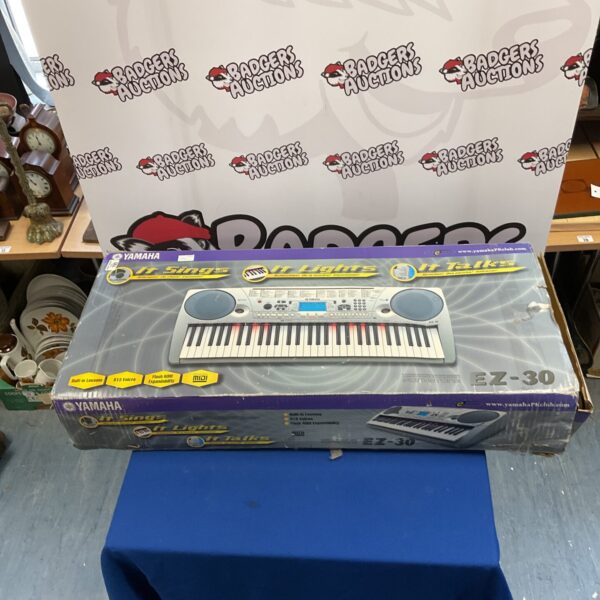 Yamaha EZ-30 keyboard