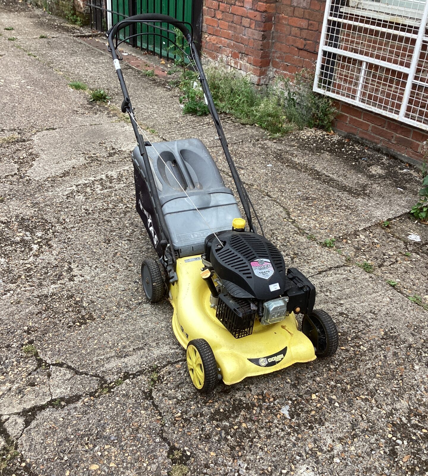 Texas power line petrol Lawn Mower