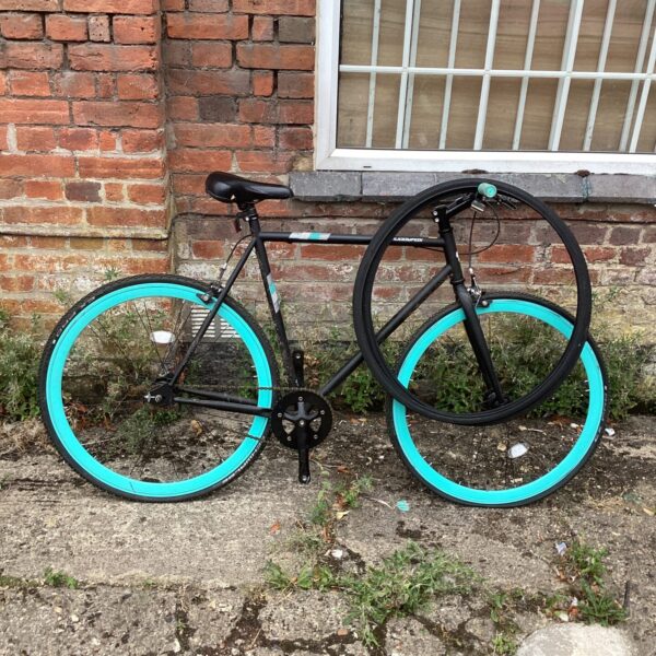 Muddy Fox fixie single speed fixed gear Bike with spare tyres