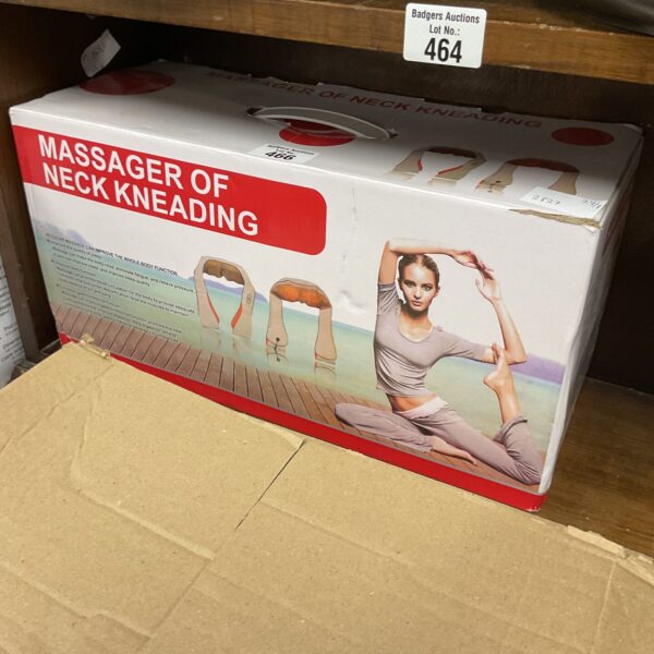 Boxed Neck Kneading Massager