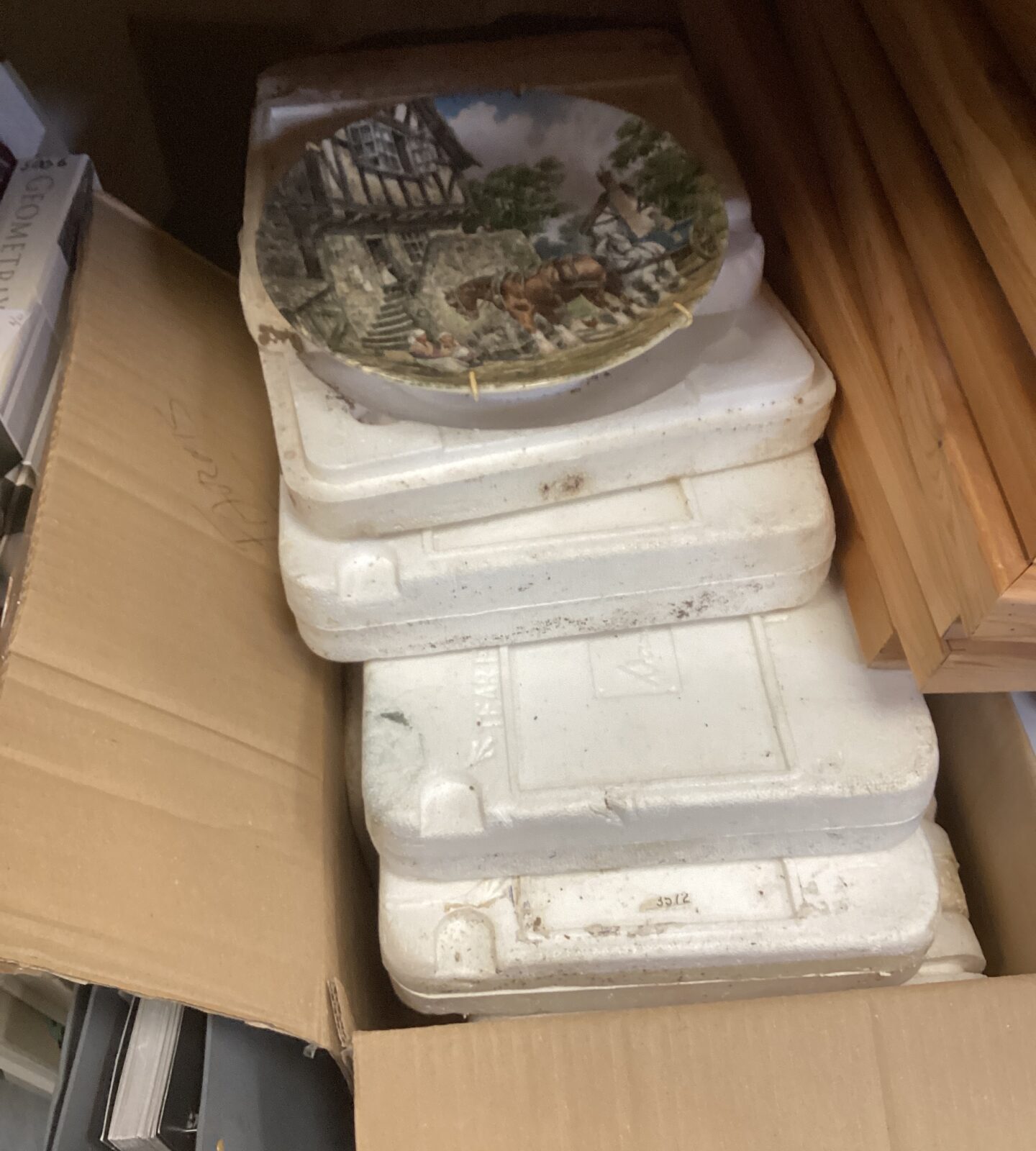 Large quantity of wall hanging plates inc Wedgewood