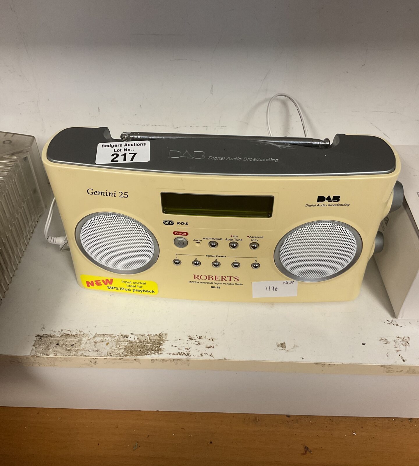 Roberts Gemini 25 DAB portable radio