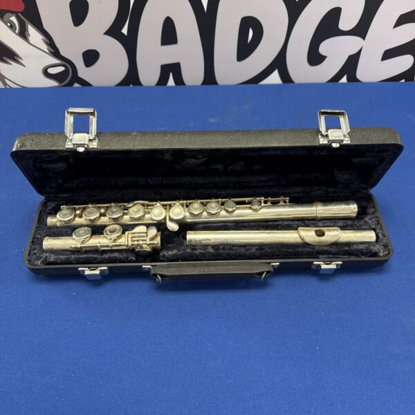 Vintage silver-plated Lafleur flute in its case.