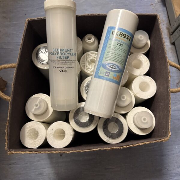 Box of ocb934 t33 water filtration cartridges