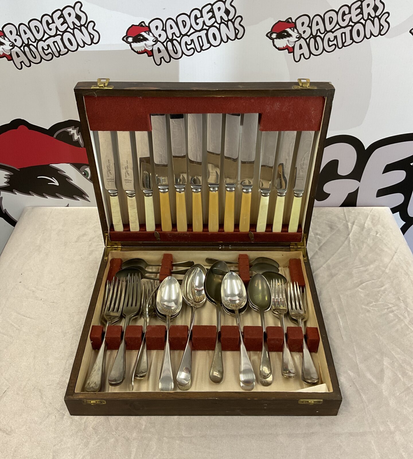 James walker century bone handled cutlery set