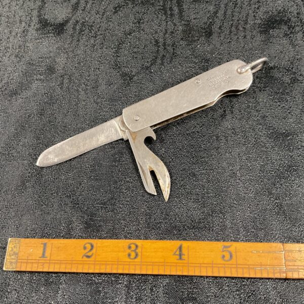 Vintage British Army jack knife 1945 by Wade & Butcher.
