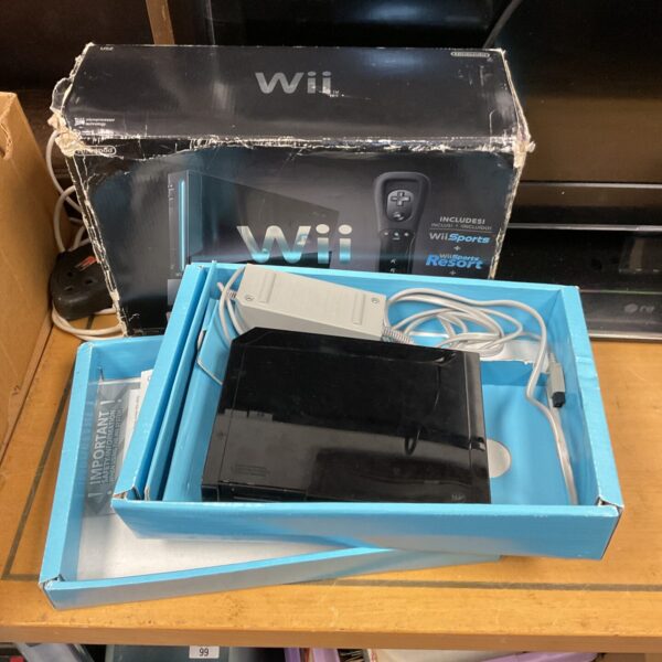Black nintendo wii console boxed