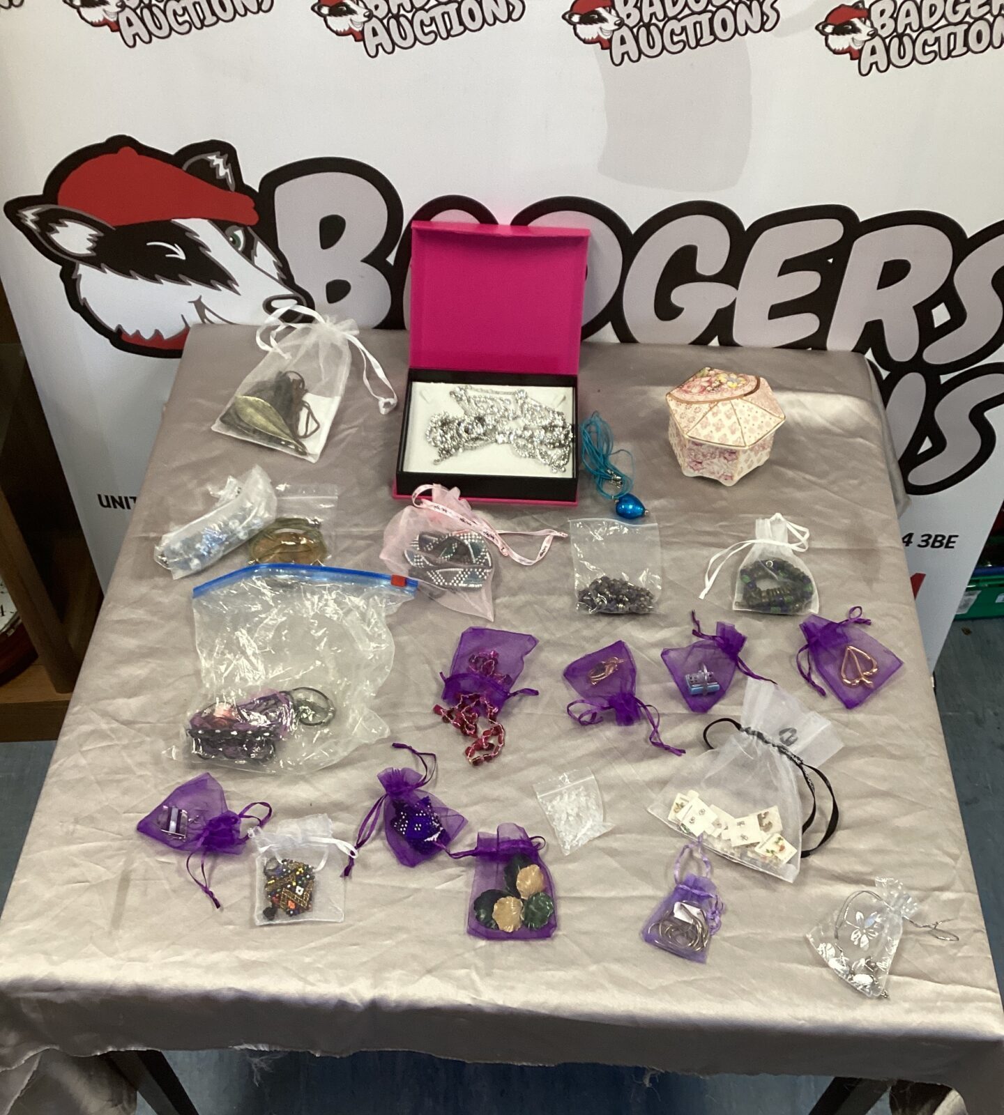 Selection of Costume Jewellery