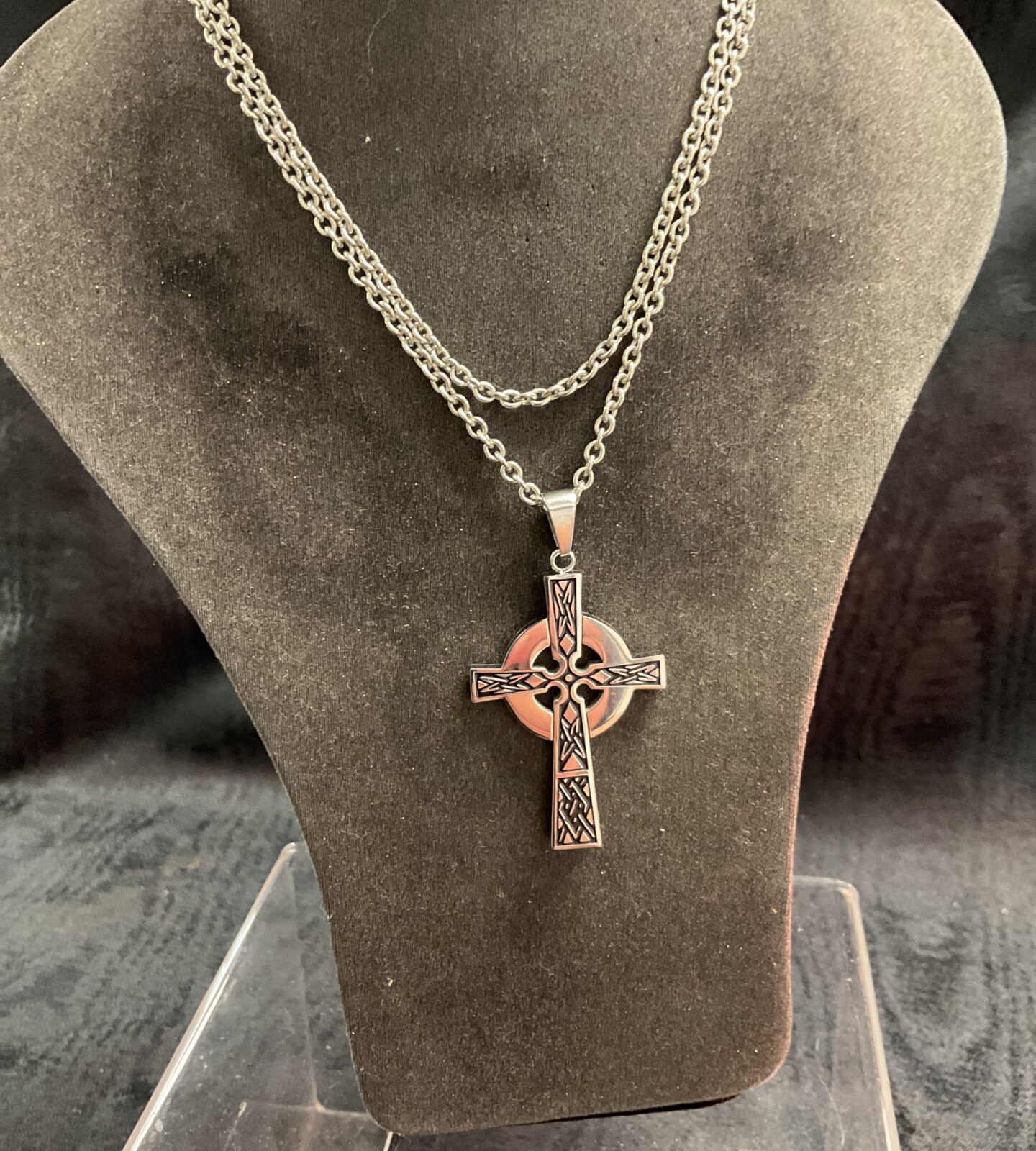 Vintage Celtic cross pendant 24” necklace