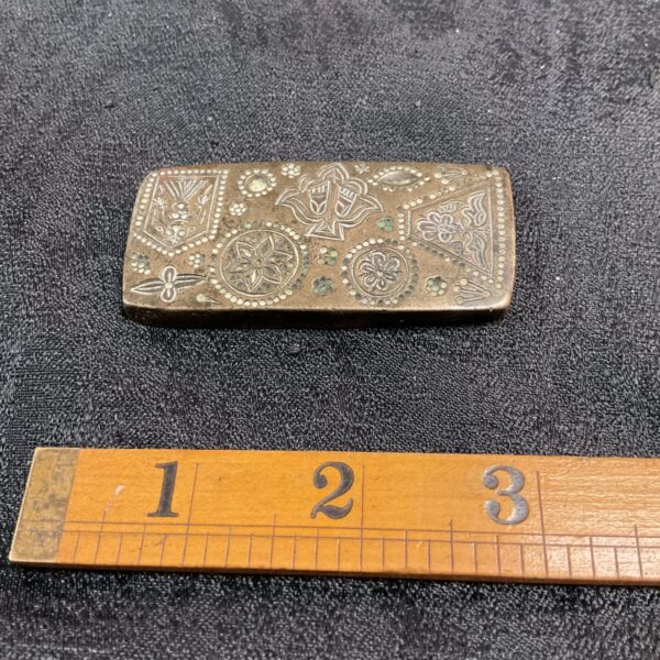 one antique bronze Indian jewellery die