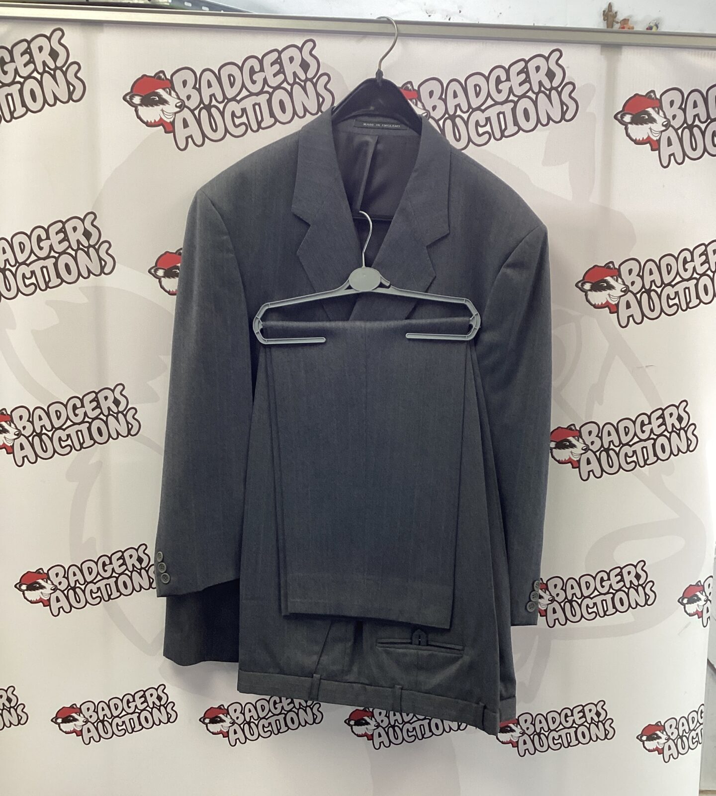 Grey mens suit size 48