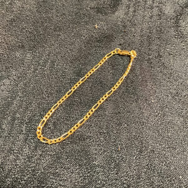 9ct gold Figaro chain bracelet 1.6g
