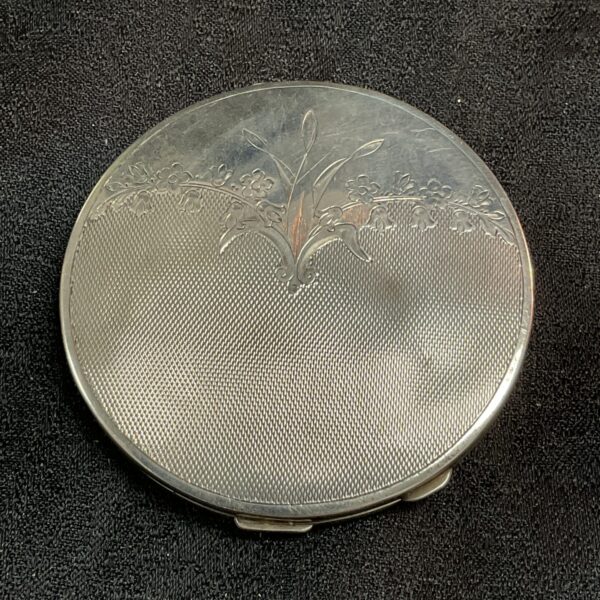 Charles S Green & Co Sterling silver hallmarked compact 1958 3.63 oz gross