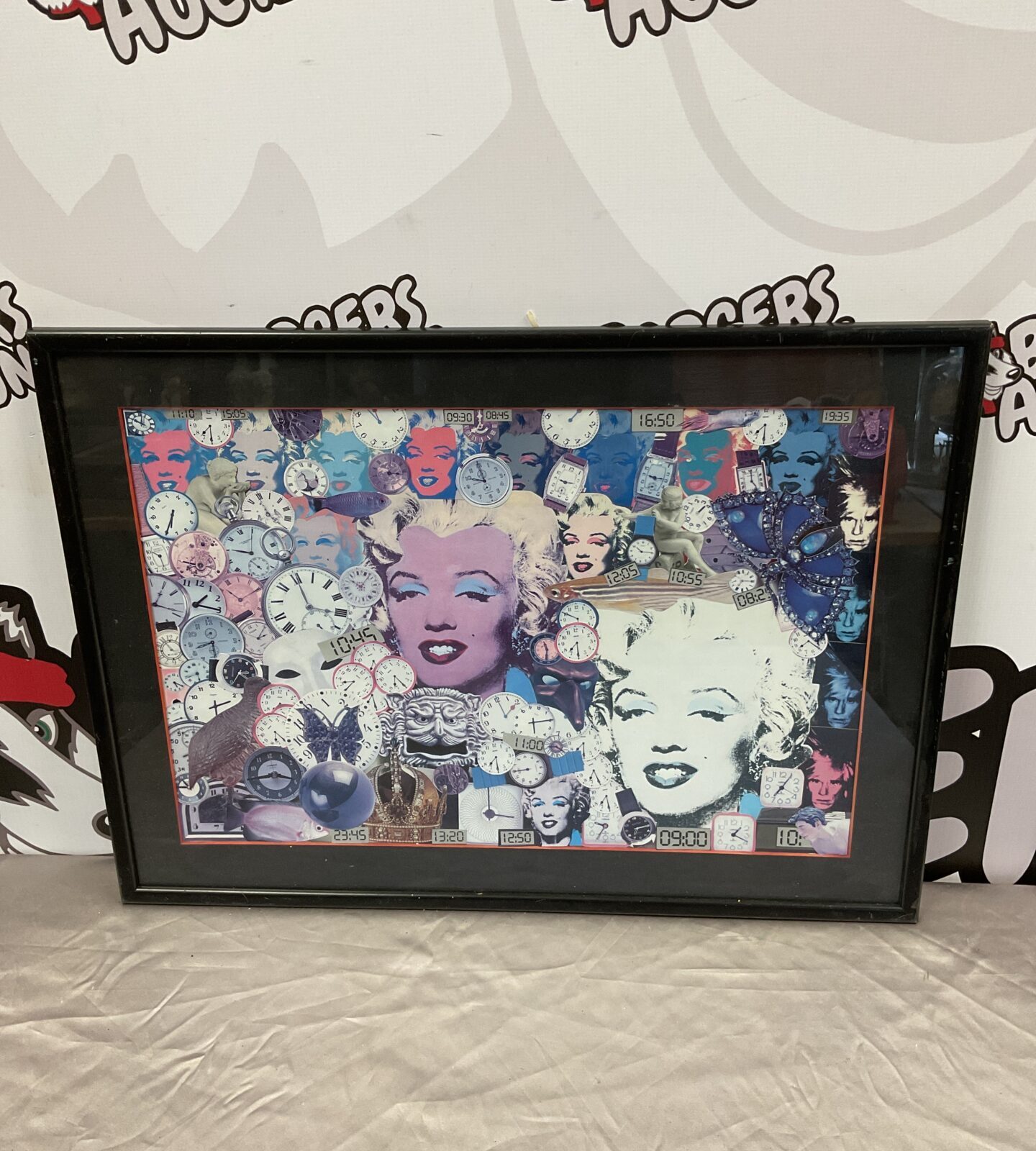 Framed marylyn monroe pop art print