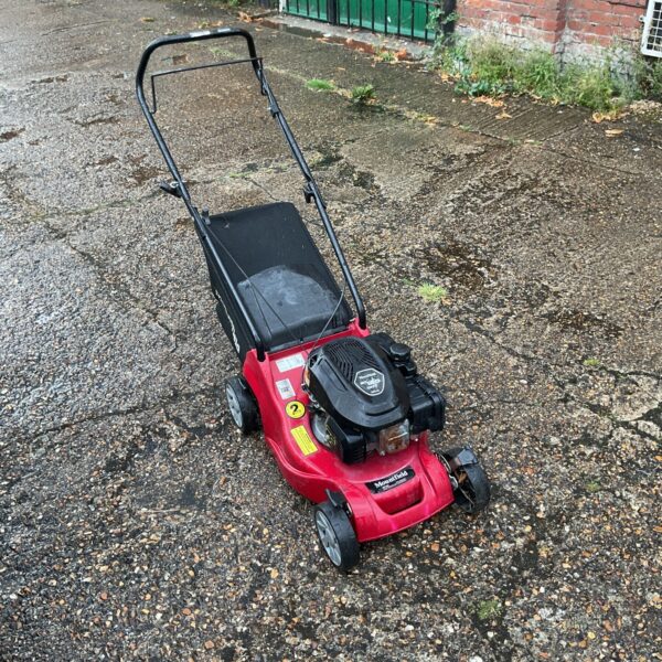 Mountfield HP164 lawnmower