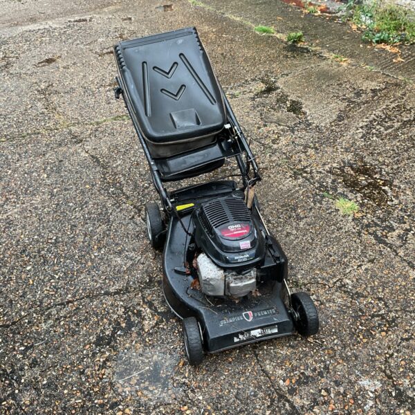 Champion Premier lawnmower for spares or repair