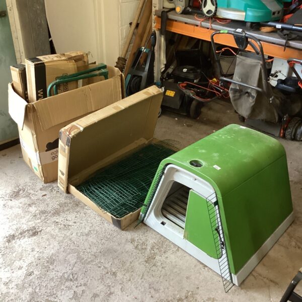 Eglu go Mobile Chicken House and Pen with cart