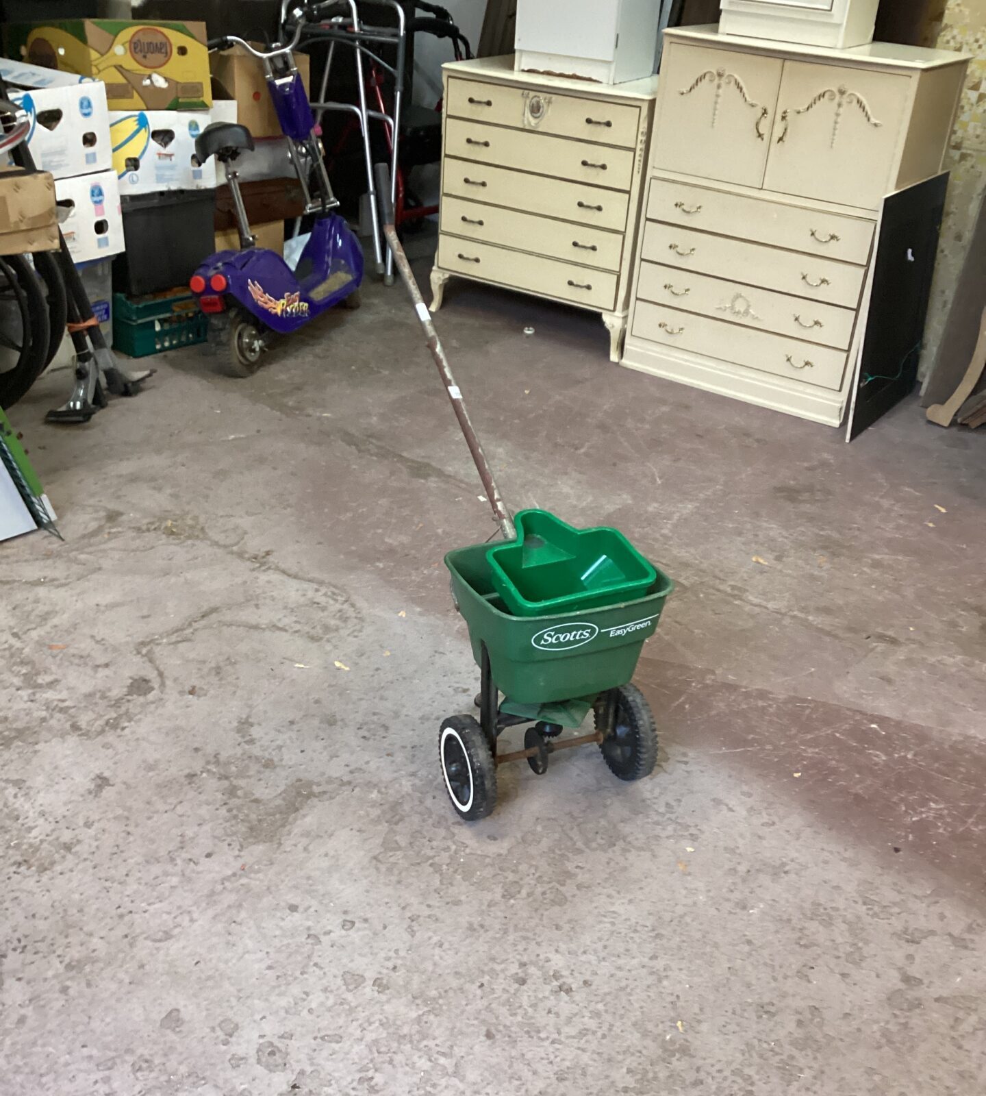 Scotts seed spreader