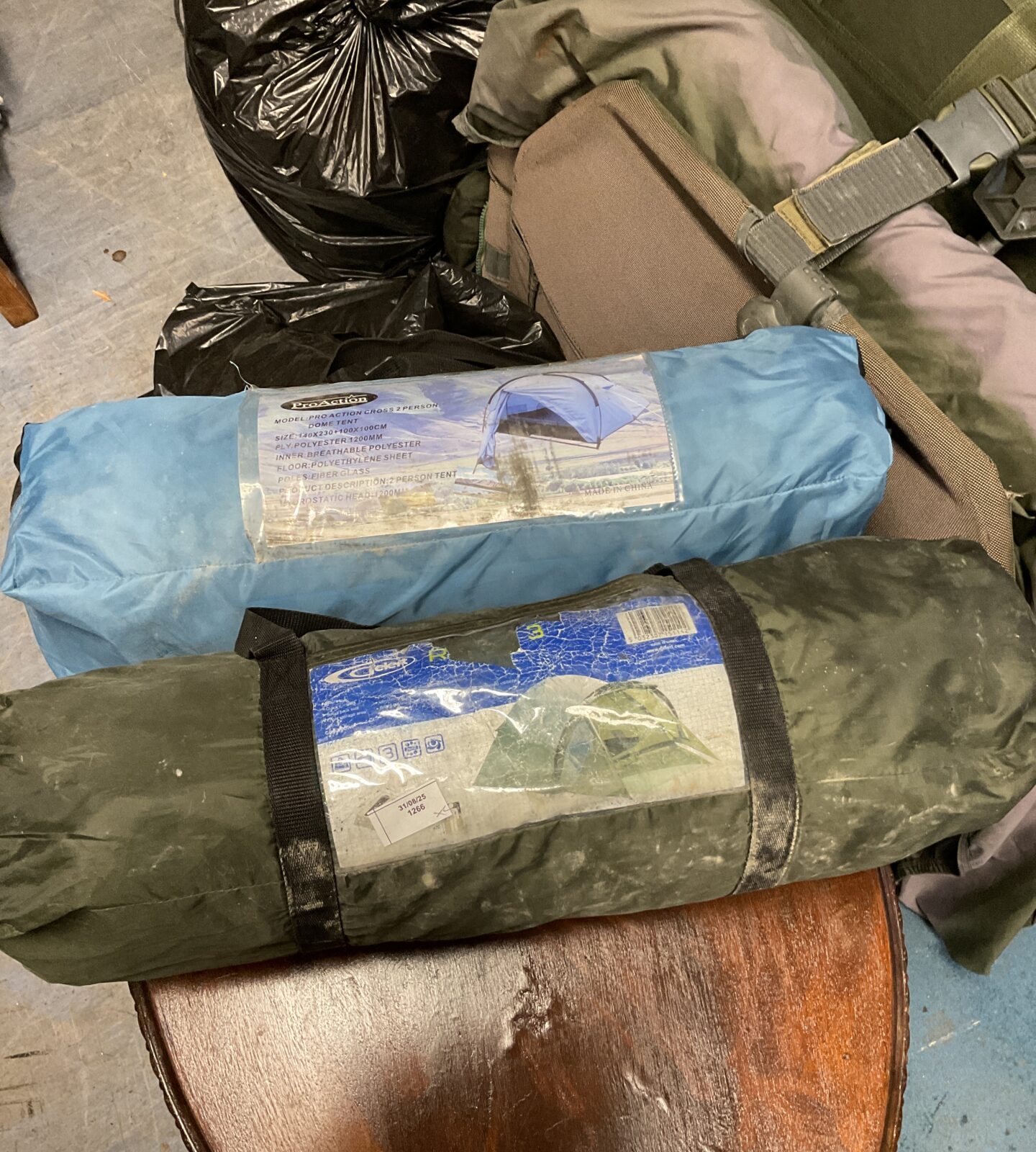 Proaction & gelert 2 man & 3 man tents