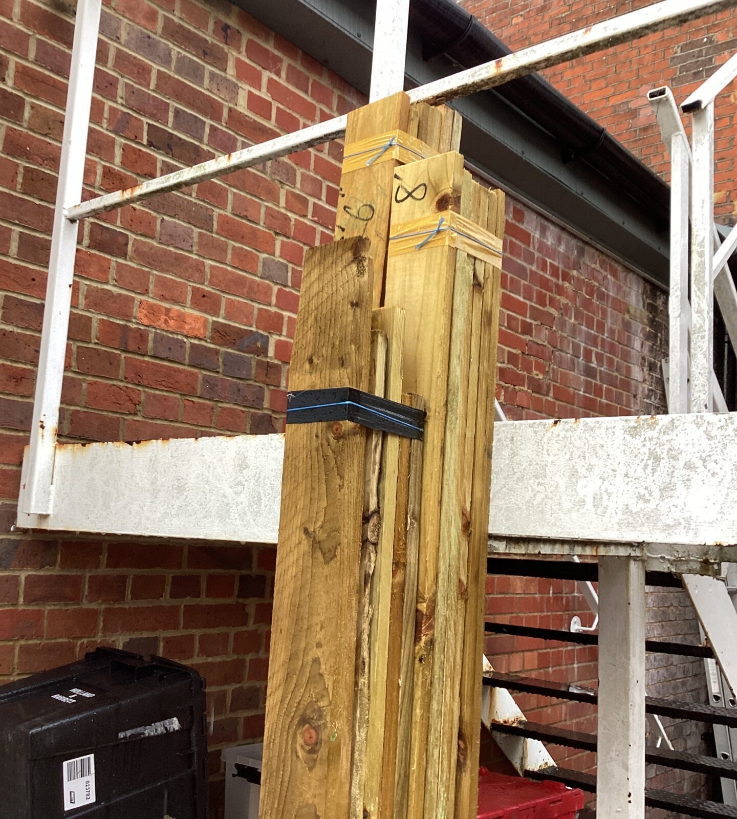 Three bundles of 8’ Timber