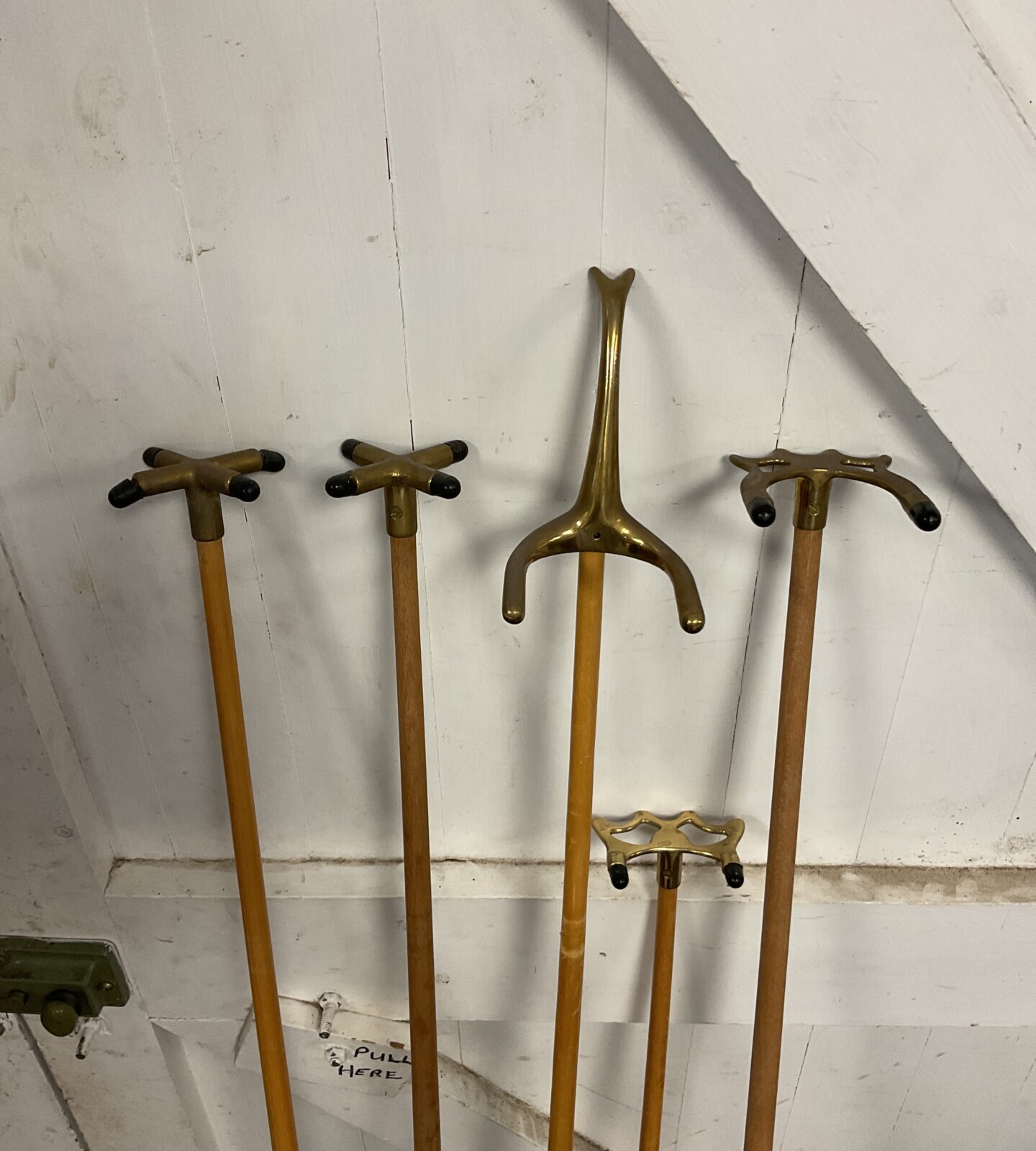 Set of 5 brass topped snooker bridges