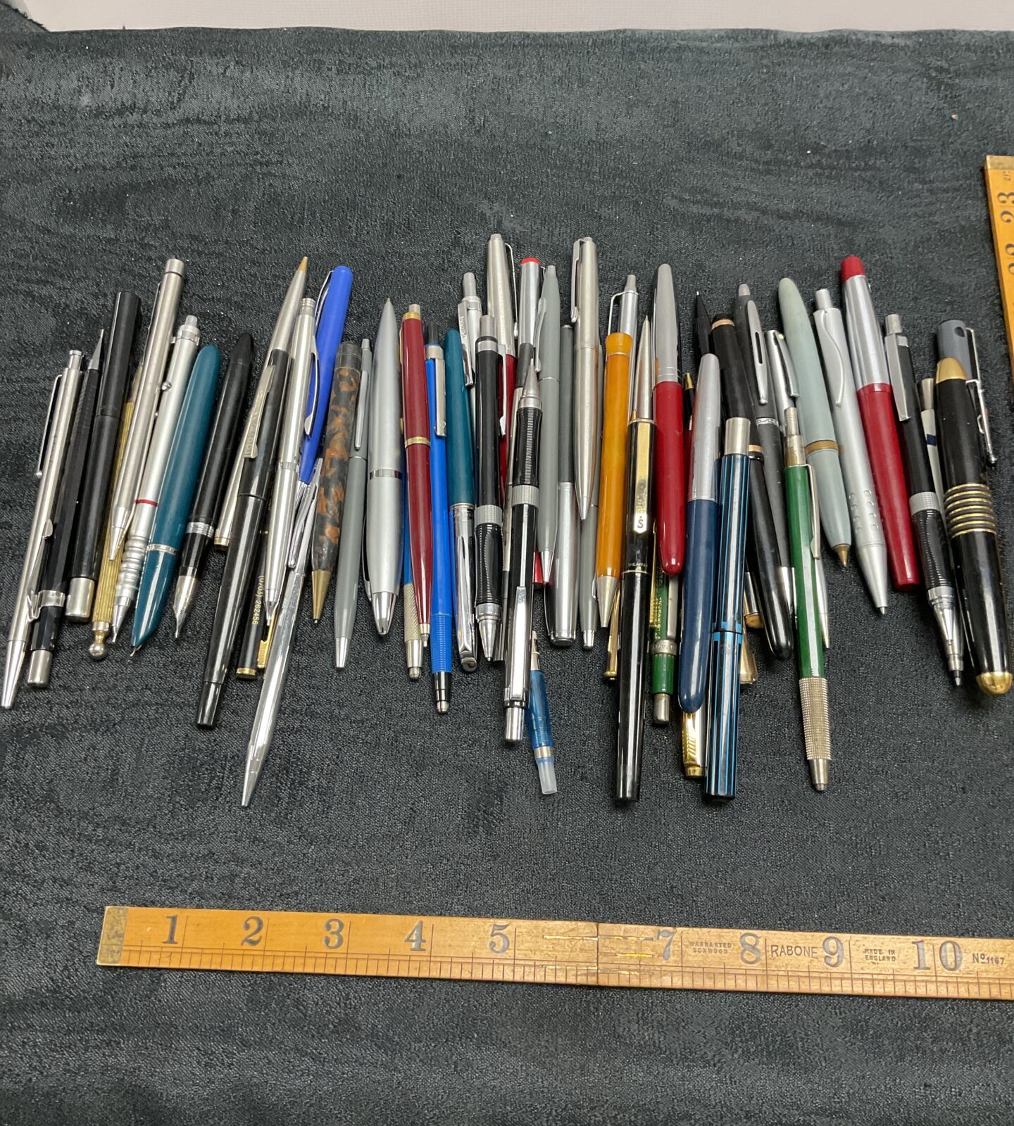 Large quantity of assorted pens and pencils