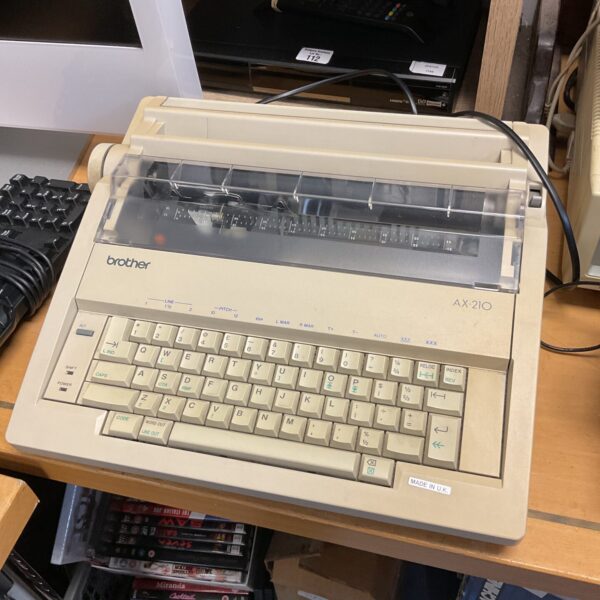 Brother ax-210 electric typewriter