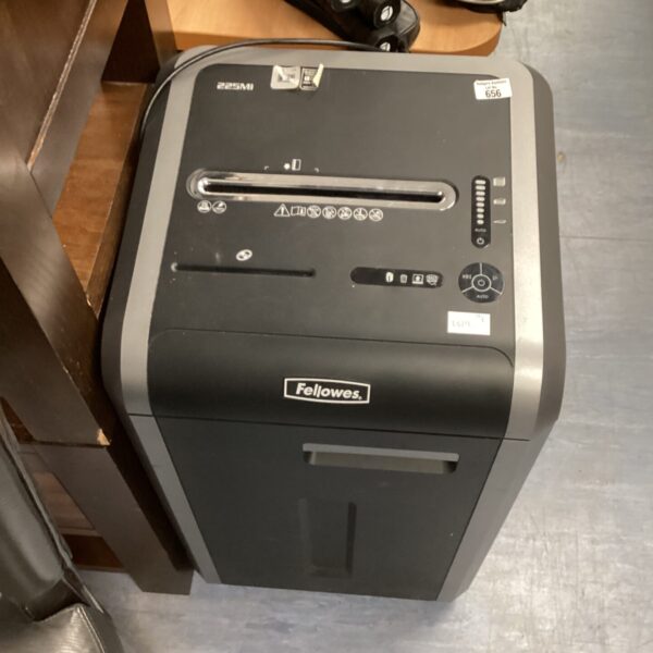 Front view of a black Fellowes 225mi paper shredder.