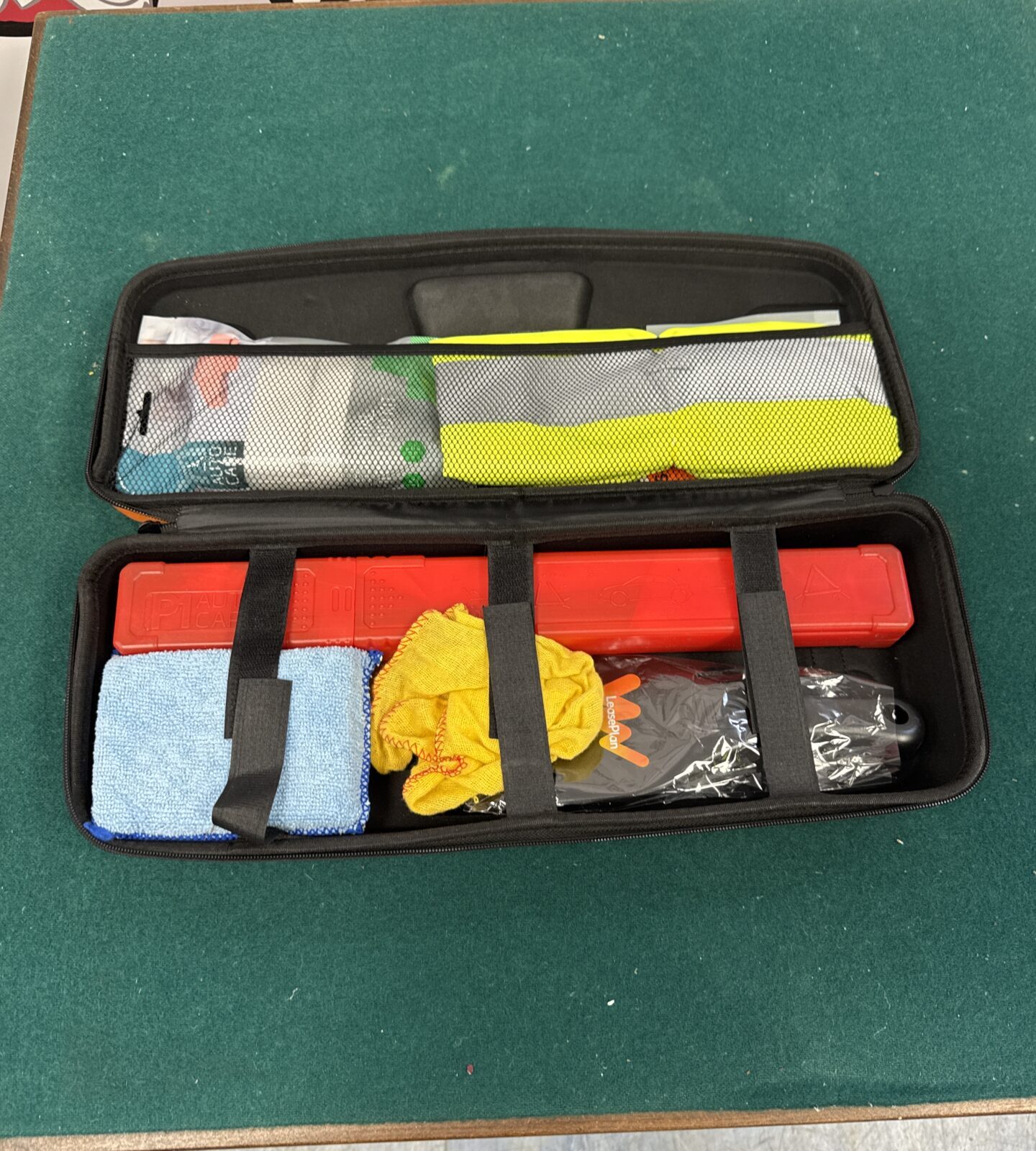 Leaseplan car safety kit
