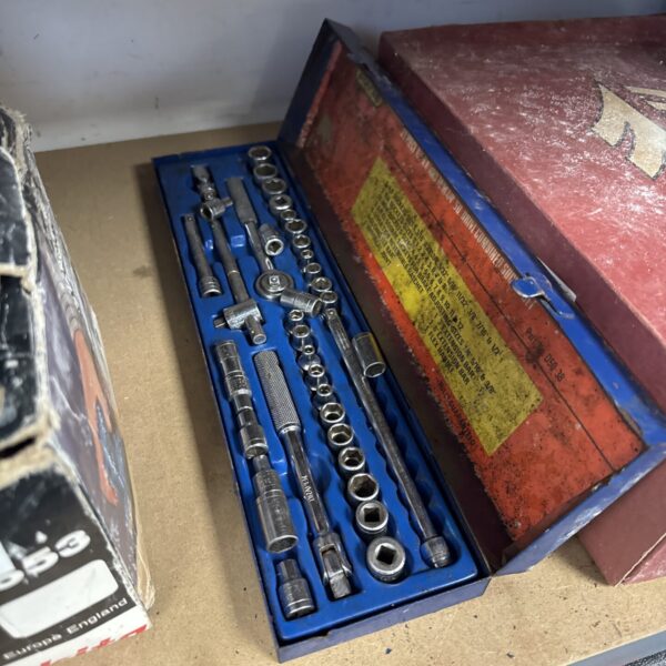 Vintage 1/4 inch drive socket set in original box.