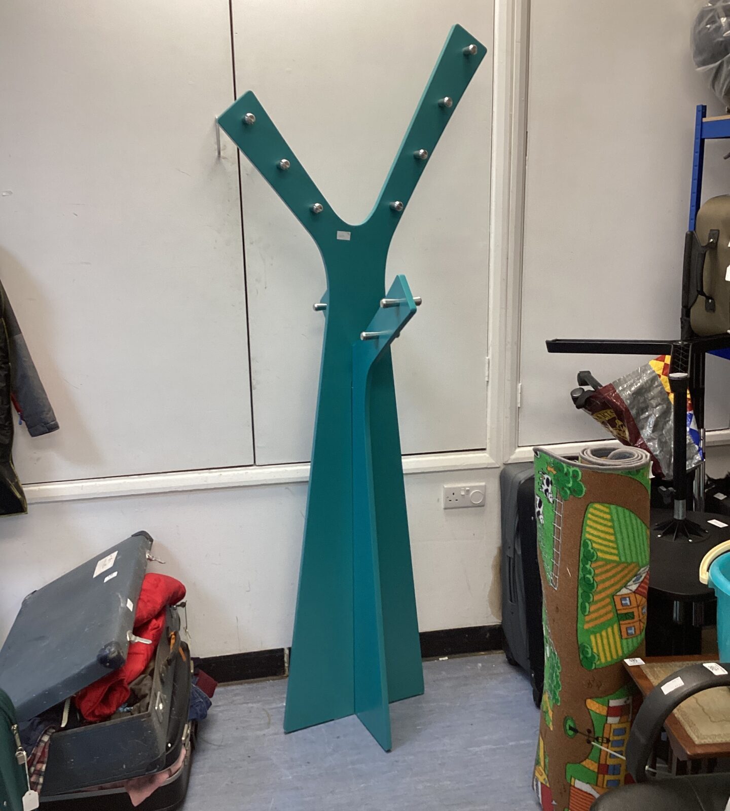 Cascando modern designer style freestanding the tree coat stand