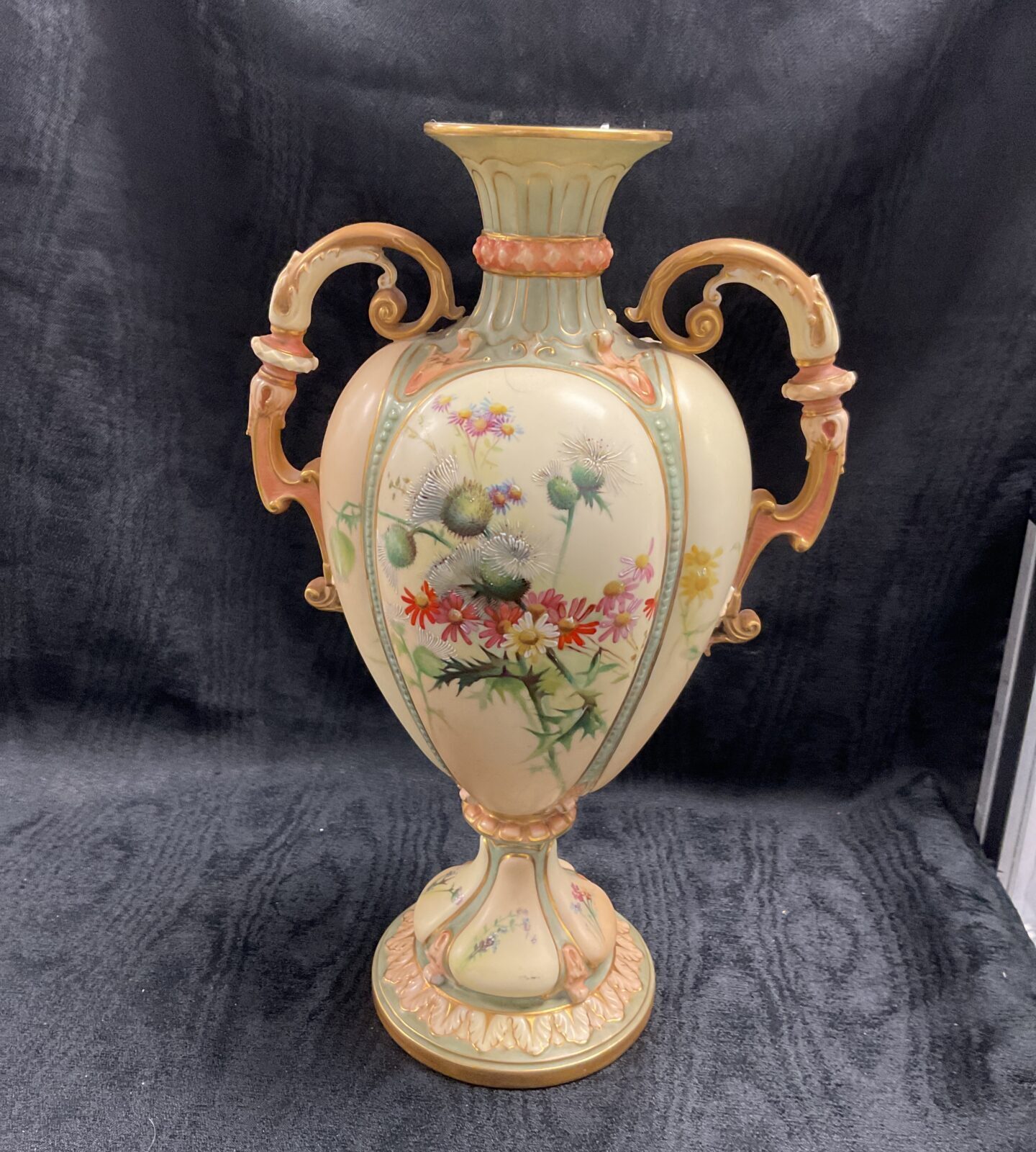 Victorian Edwardian Royal Worcester Blush ivory hand decorated art nouveau / neo classical style 13.5” vase af