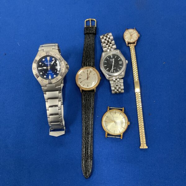 Selection of watches including seiko & timex