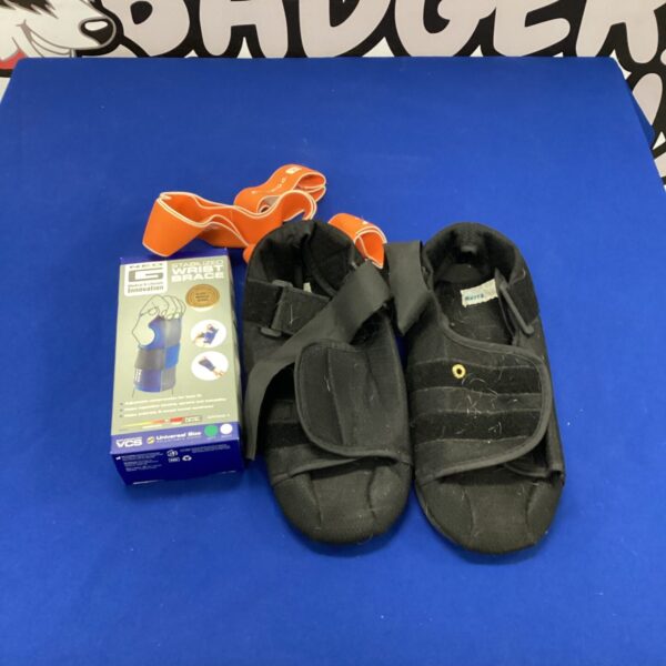 box kerra orthopedic shoes shoes and wristbrace