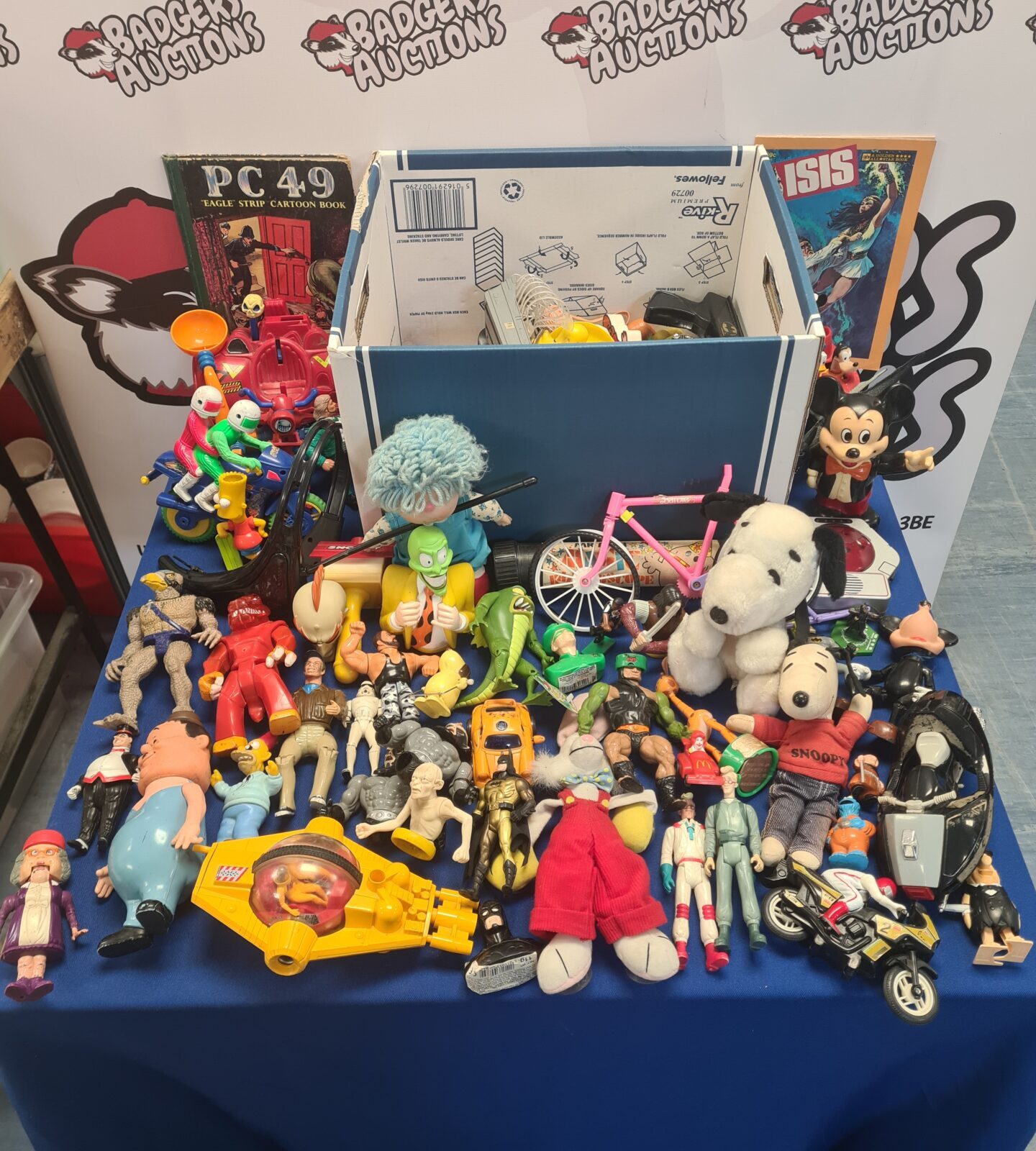 Two boxes full of vintage 1980s and retro figures and toys inc dc, ghostbusters and more - Image 2