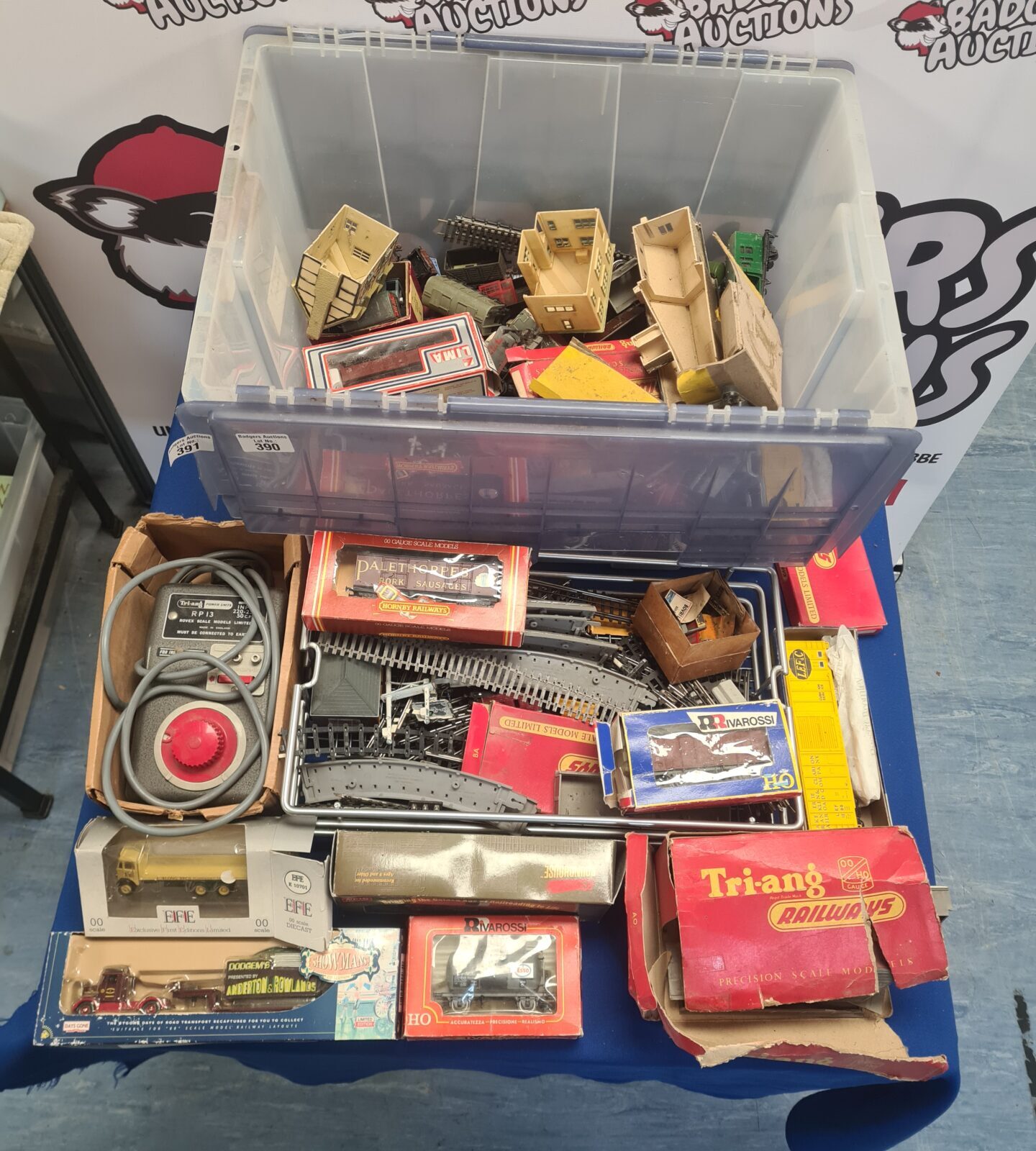 Large lot of vintage triang and hornby rolling stock, track and accessories