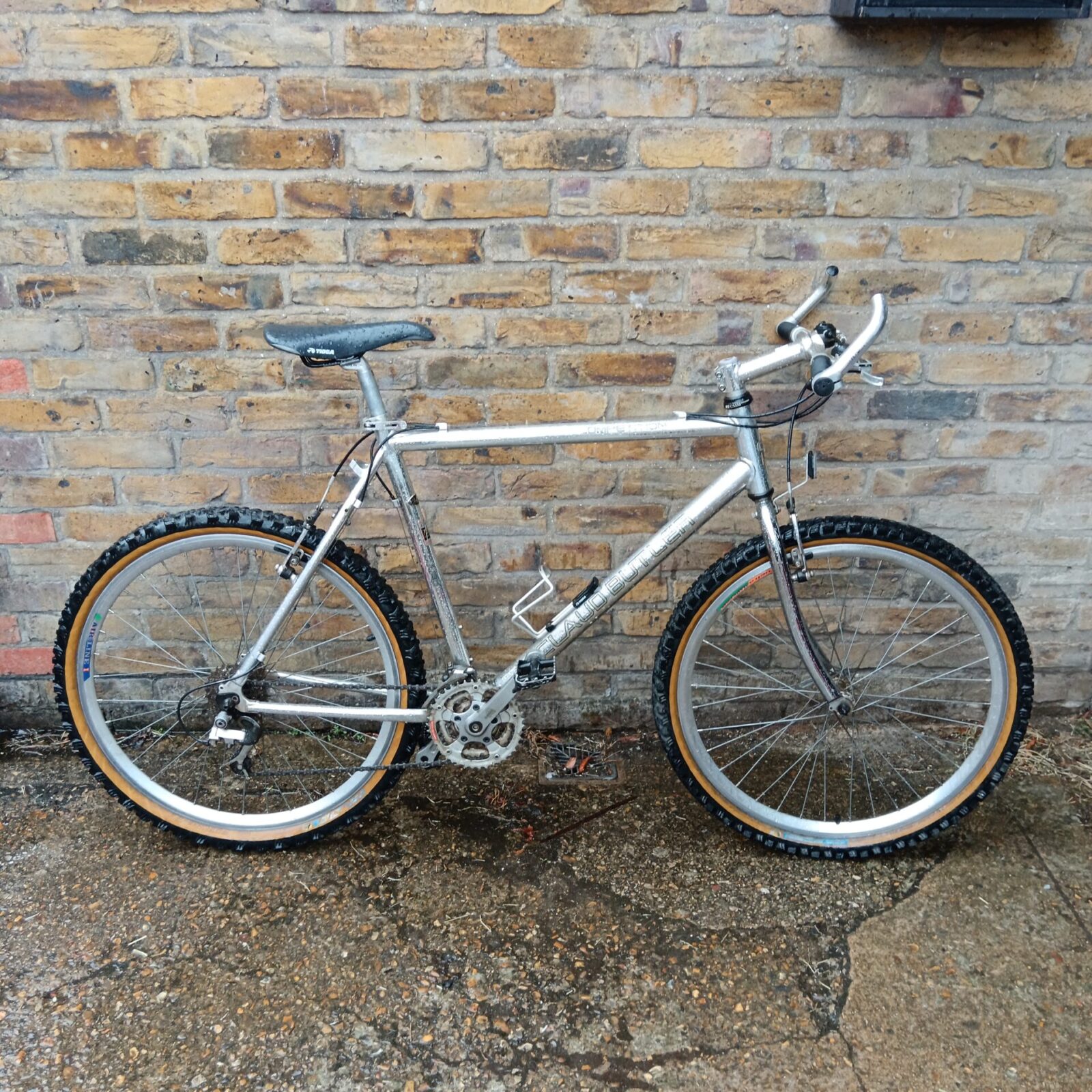 Claud butler competition adults bike