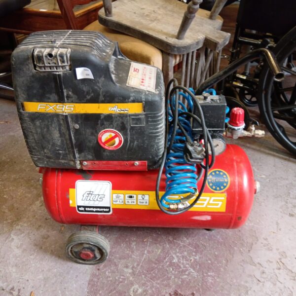 Used Fiac FX95 air compressor in a workshop setting.