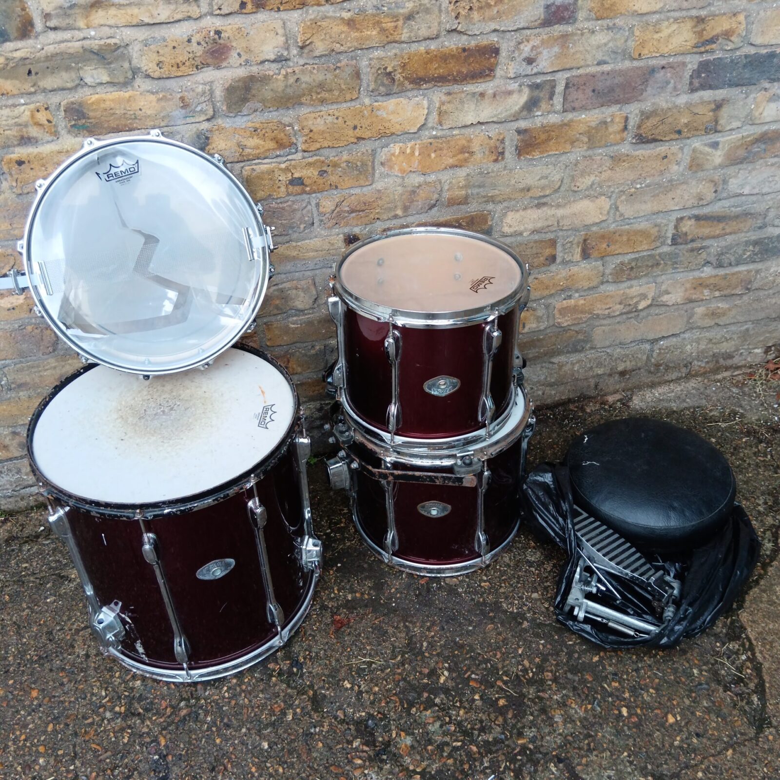 Four itama drums (for restoration) with stool & pedal