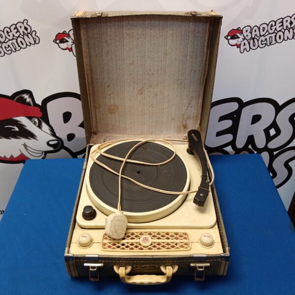 Vintage regentone briefcase record player