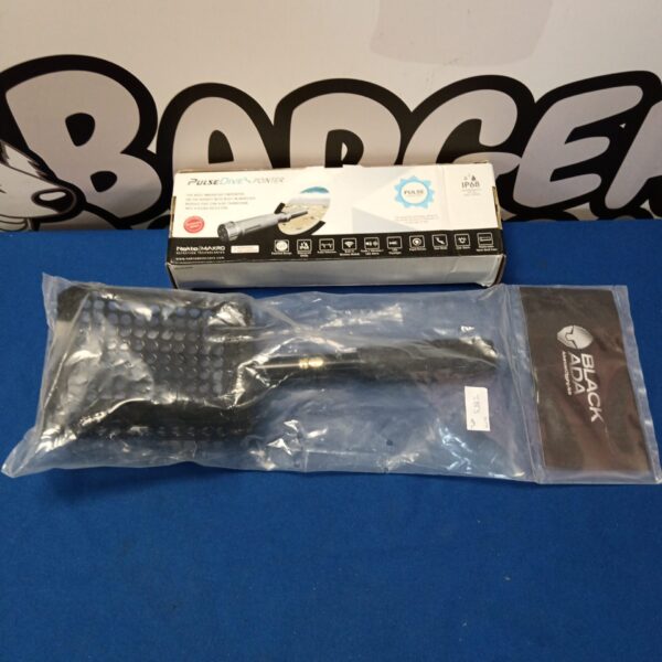 Pulse dive metal detecting pointer & black Ada spade