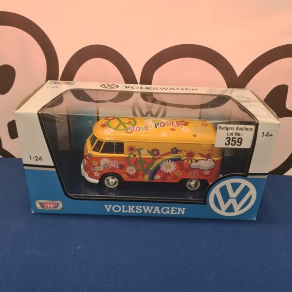 Colourful Motor Max Volkswagen Camper Van diecast model in box.