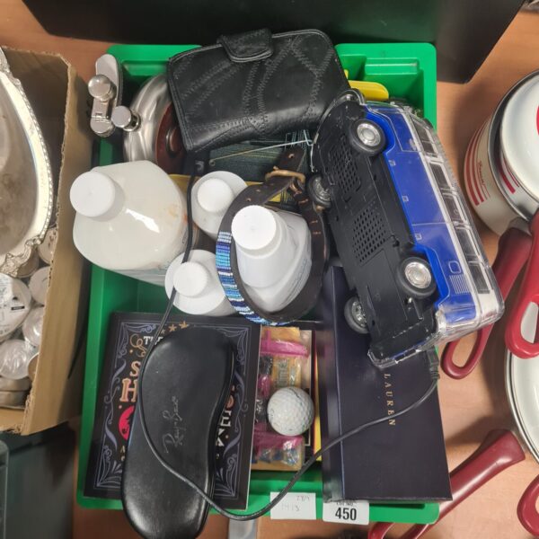 Mixed lot of vintage flasks and wax pieces for collectors.