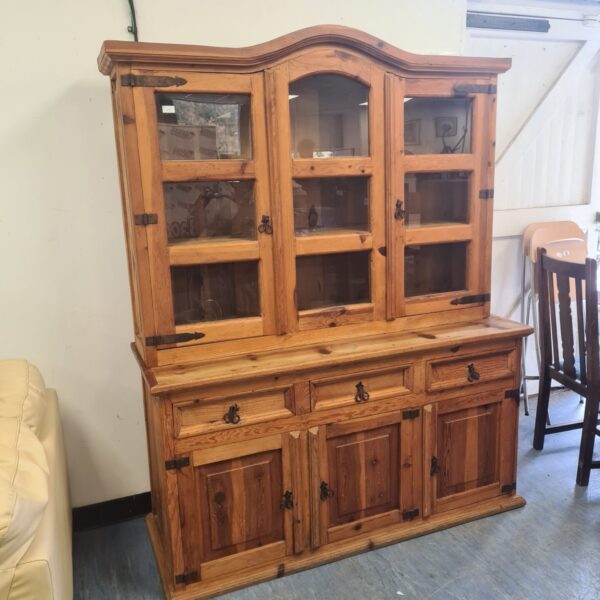 Large pine sideboard display cabinet with cupboard space.