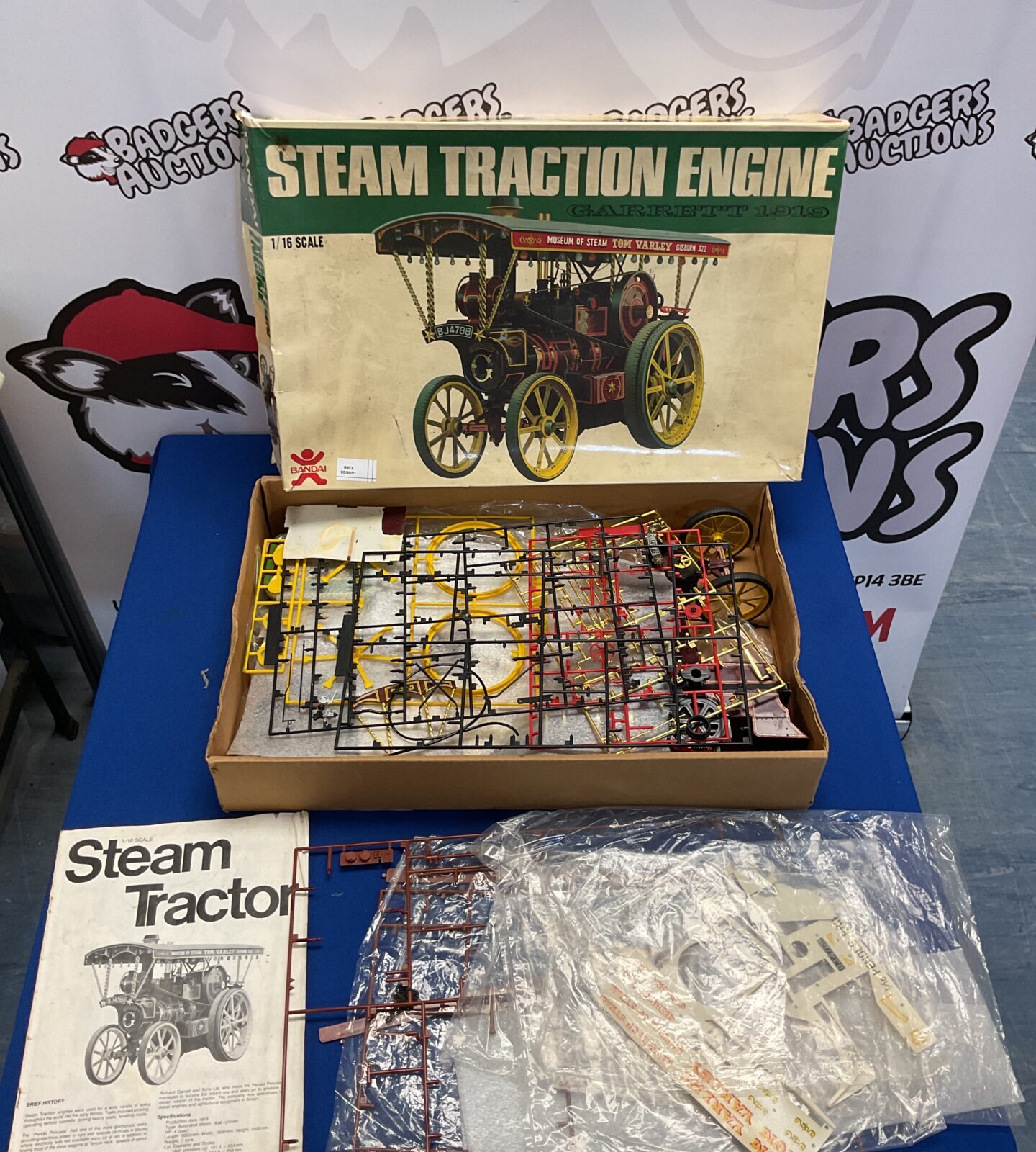 Vintage boxed bandai 1/16 scale garrett 1919 model steam traction engine